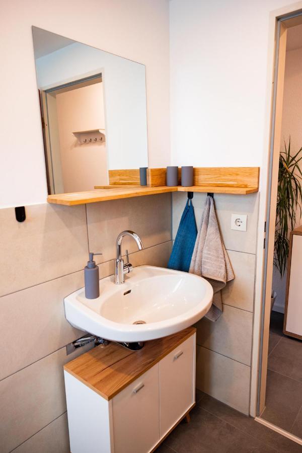 Ferienwohnung Am See - Sport Und Erholung - Wlan ヴィンターベルク エクステリア 写真